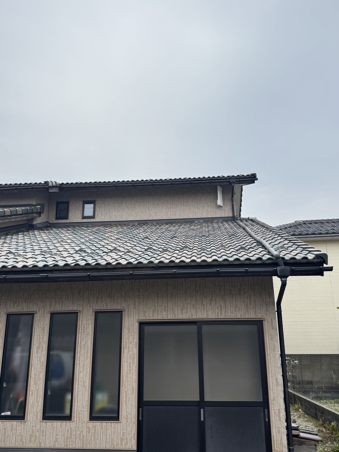 加賀市・T様邸 | BSアンテナの撤去後の写真