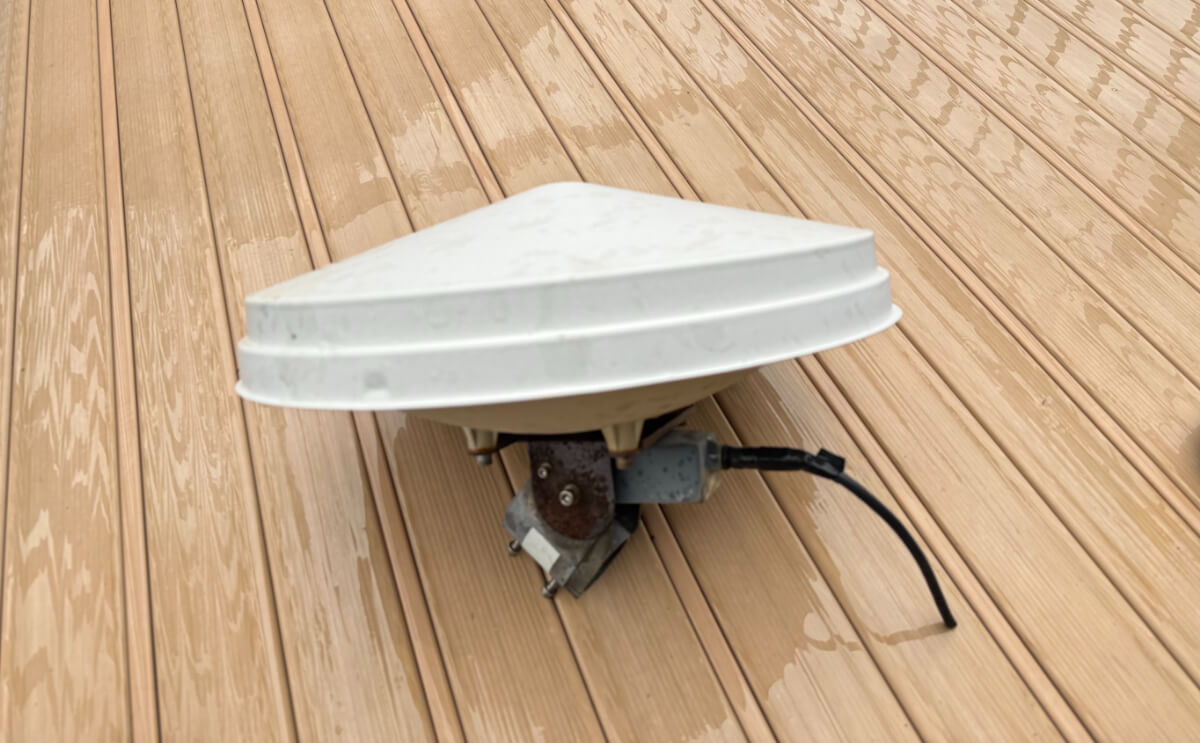 撤去したTDK製BSアンテナ