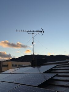 石川県金沢市T様邸 受信状況を確認するため現地でアンテナ周辺を点検