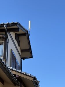 福井市O様邸で新しく設置したユニコーンアンテナの外観