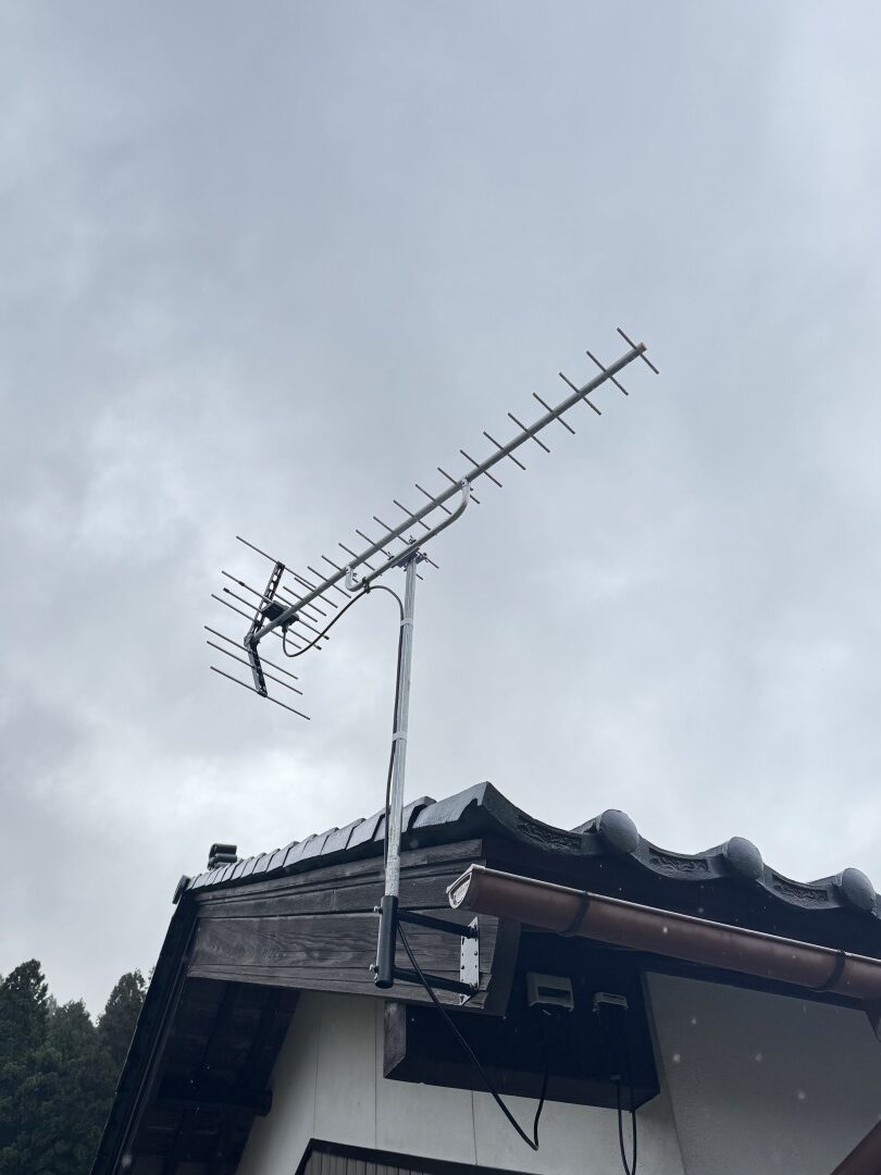 越前町S様邸の施工後：新しい地デジアンテナ