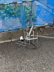 強風で落下し破損した八木式アンテナ（石川県金沢市M様邸）