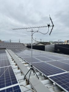福井県福井市の共同住宅屋上に設置した地デジ共同受信用アンテナ